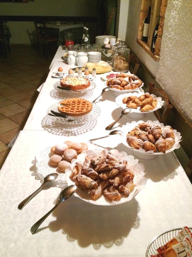 ויג'באנו Hotel Locanda Da Carla מראה חיצוני תמונה